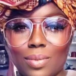 Meet your Posher, Abena